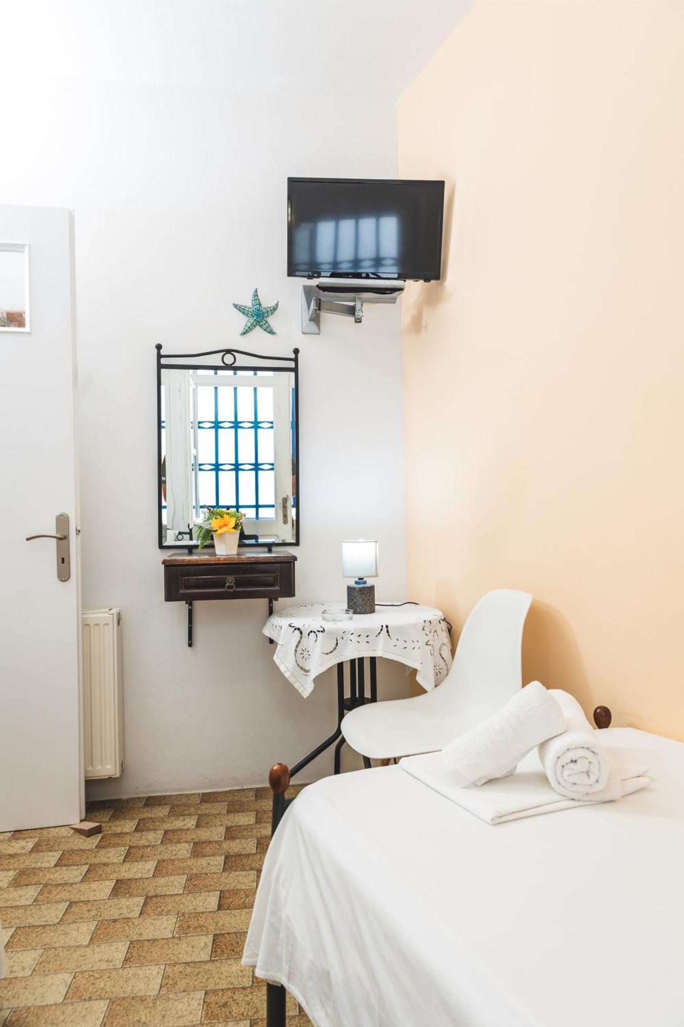 Rooms Maria Naxos City Экстерьер фото