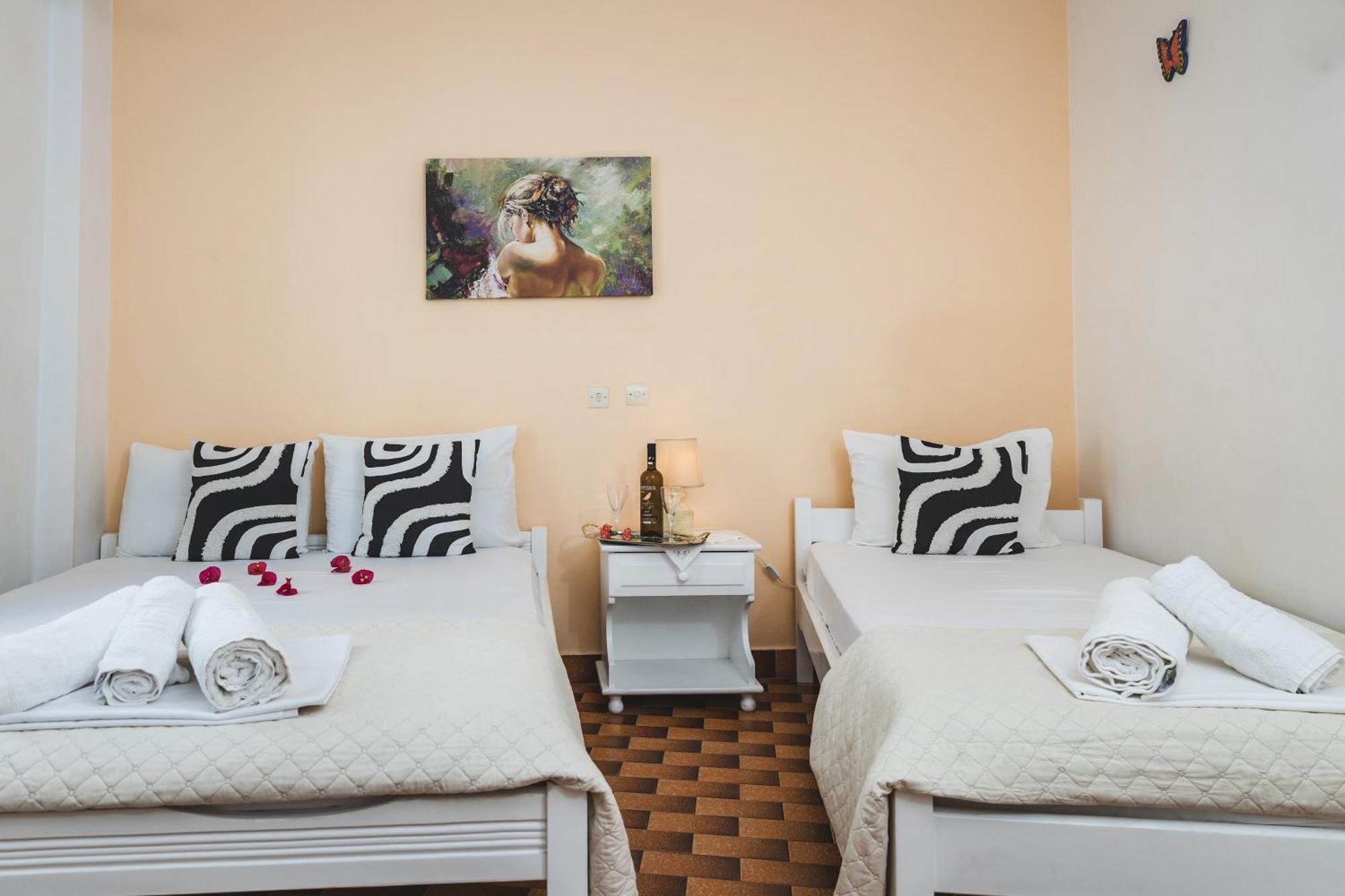 Rooms Maria Naxos City Экстерьер фото